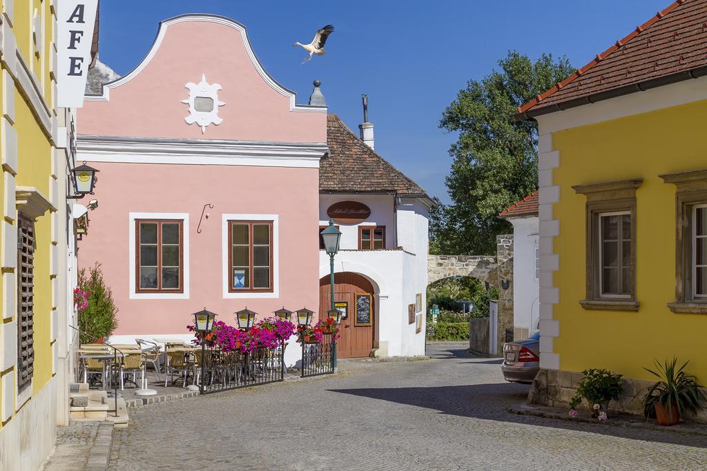 Unser Rosa Haus Fuer Sie